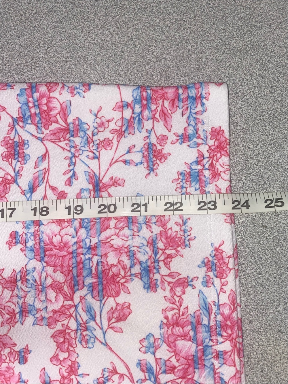 🌟SOLD🌟 9100 - LuLaRoe Small Cassie Skirt NWT - Picture 7 of 10